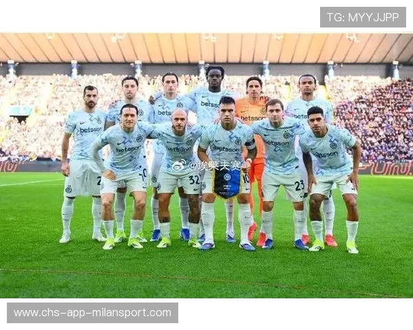 国际米兰对阵阿森纳，劳塔罗禁区强吃破门，国际米兰vs森索罗比分